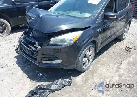 2014 Ford Escape Titanium из США, поврежденный, VIN 1FMCU9JX9EUB91222